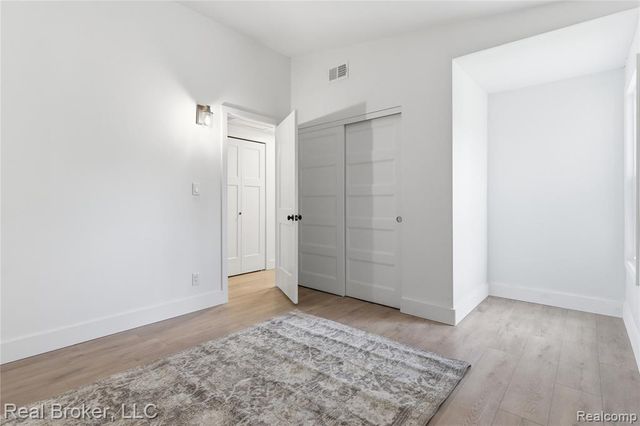 6351 Beth, Brighton, MI 48116