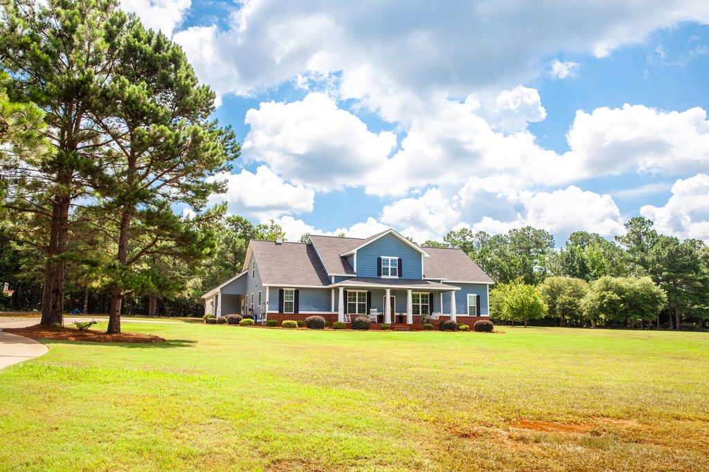 1420 Dunwoody Place, Appling, GA 30802