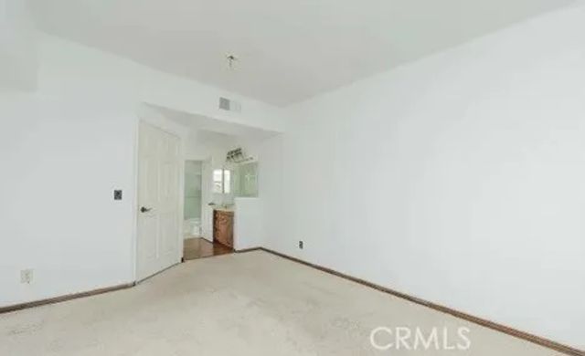 15455 Sherman Way 18, Van Nuys, CA 91406