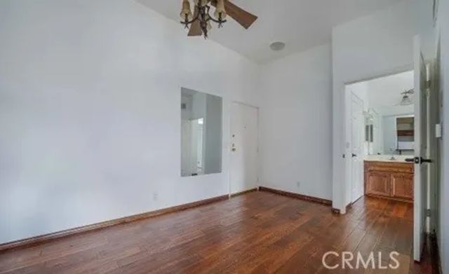 15455 Sherman Way 18, Van Nuys, CA 91406