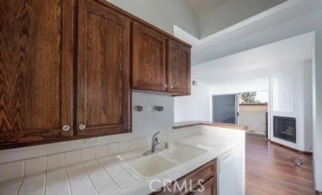 15455 Sherman Way 18, Van Nuys, CA 91406