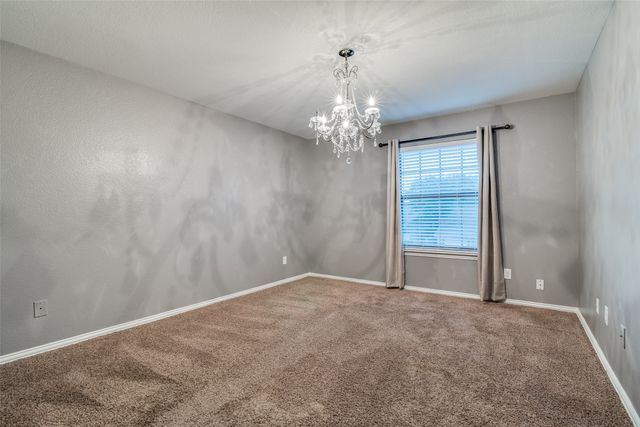 6715 Ports O Call Drive, Rowlett, TX 75088