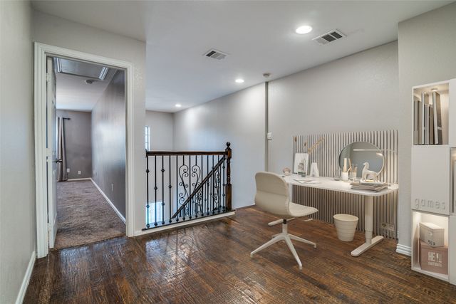 6715 Ports O Call Drive, Rowlett, TX 75088