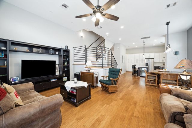 4618 La Branch Street, Houston, TX 77004