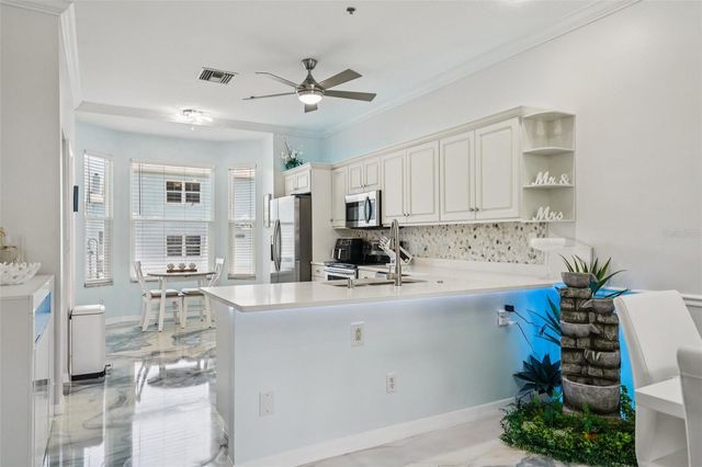 1061 PINELLAS BAYWAY S, St Petersburg, FL 33715