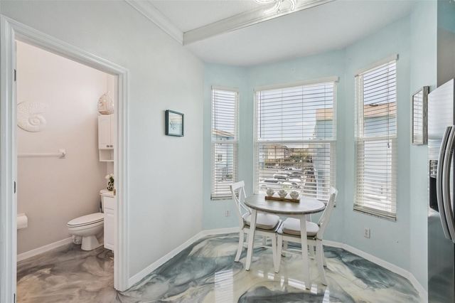 1061 PINELLAS BAYWAY S, St Petersburg, FL 33715