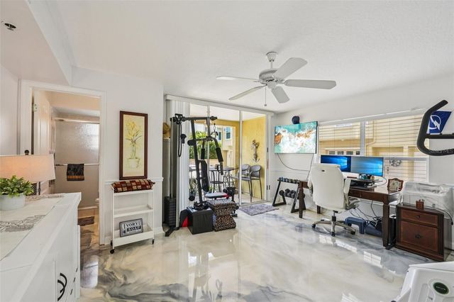 1061 PINELLAS BAYWAY S, St Petersburg, FL 33715