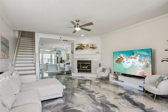 1061 PINELLAS BAYWAY S, St Petersburg, FL 33715