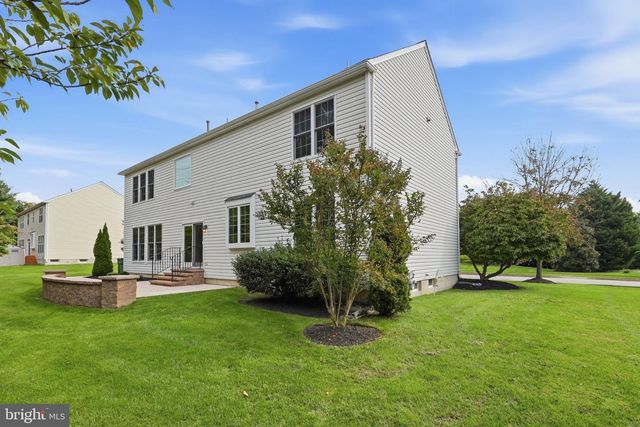 702 WILLINGTON SQUARE WAY, Newark, DE 19711