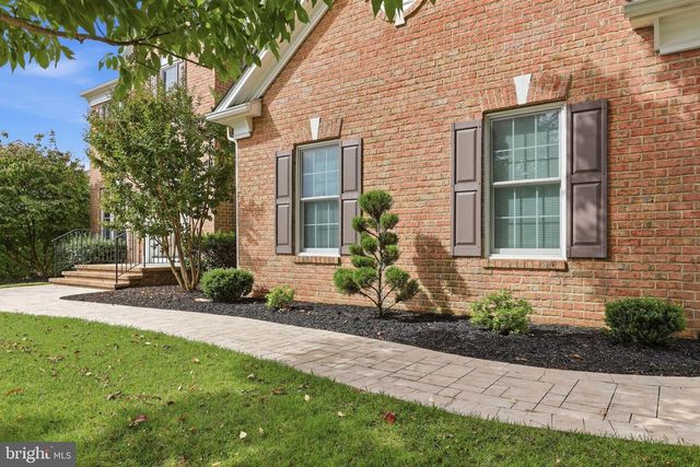 702 WILLINGTON SQUARE WAY, Newark, DE 19711
