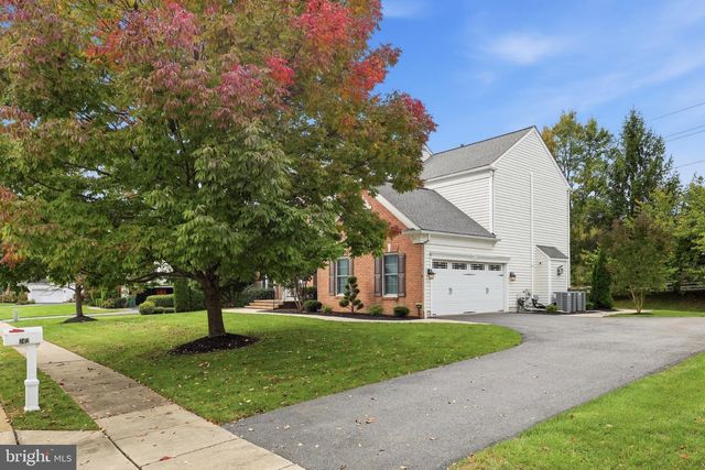 702 WILLINGTON SQUARE WAY, Newark, DE 19711
