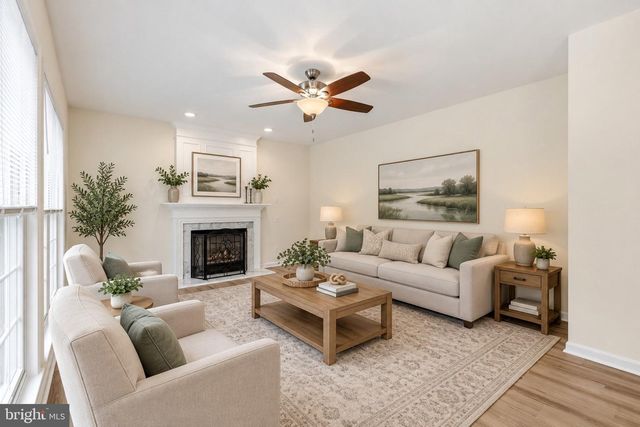 702 WILLINGTON SQUARE WAY, Newark, DE 19711