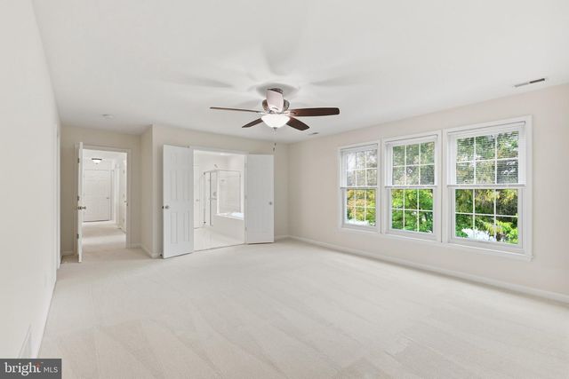 702 WILLINGTON SQUARE WAY, Newark, DE 19711