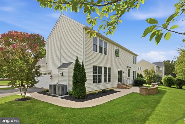 702 WILLINGTON SQUARE WAY, Newark, DE 19711