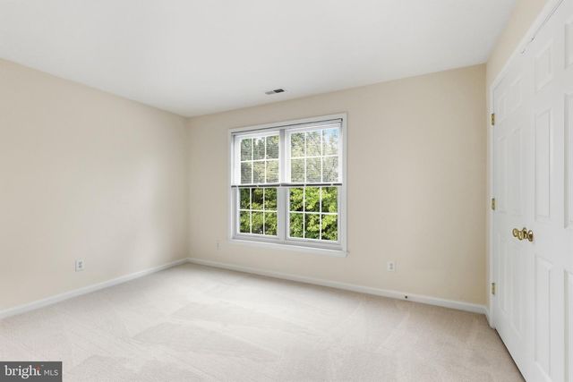 702 WILLINGTON SQUARE WAY, Newark, DE 19711