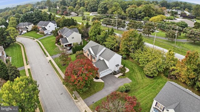 702 WILLINGTON SQUARE WAY, Newark, DE 19711