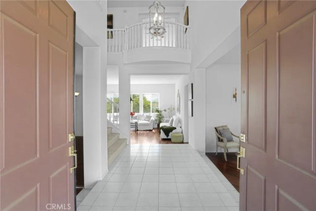 24306 Via La Casa, Valencia, CA 91354