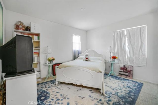 24306 Via La Casa, Valencia, CA 91354