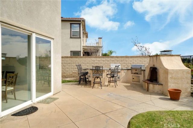 24306 Via La Casa, Valencia, CA 91354