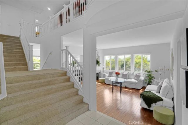 24306 Via La Casa, Valencia, CA 91354