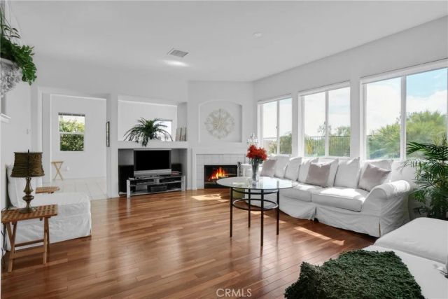 24306 Via La Casa, Valencia, CA 91354