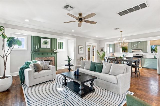 1375 William Street, Lake Charles, LA 70601