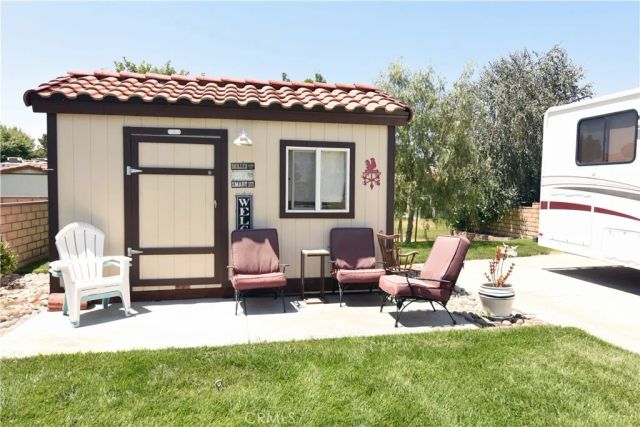 11614 Ridgemark, Apple Valley, CA 92308