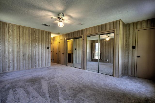 132 Offer LN, Llano, TX 78643