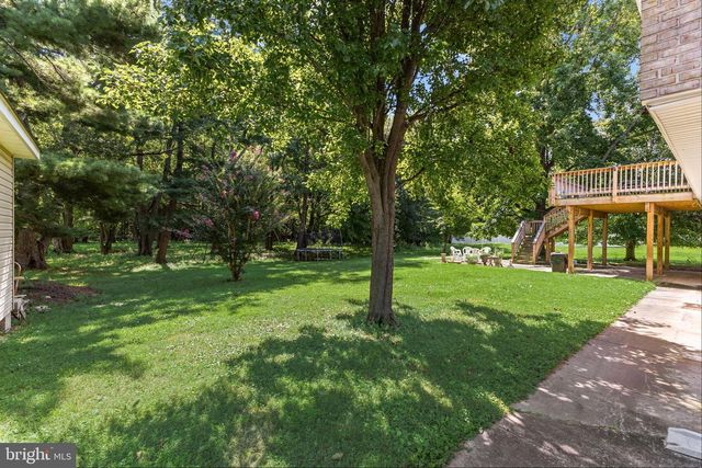 20 MEADOW RD, Pennsville, NJ 08070