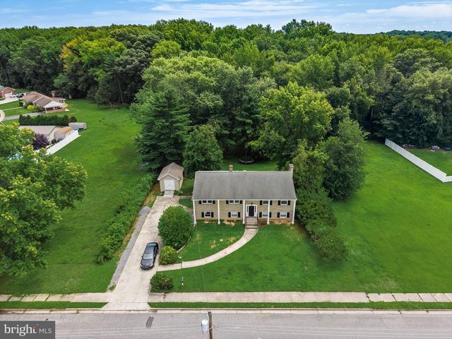 20 MEADOW RD, Pennsville, NJ 08070