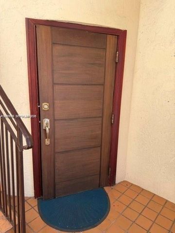 4627 Ponce De Leon Boulevard, Coral Gables, FL 33146
