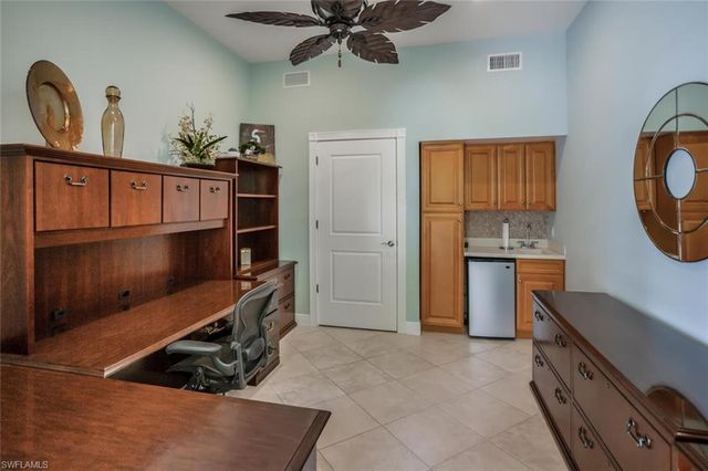 6081 Silver King BLVD 203, Cape Coral, FL 33914