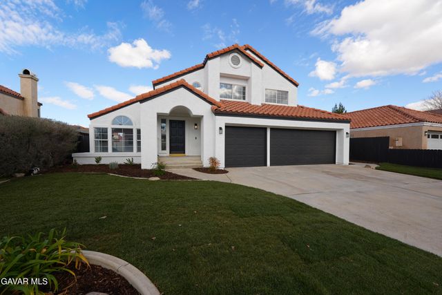 5139 Saint Laurent Place, Palmdale, CA 93552