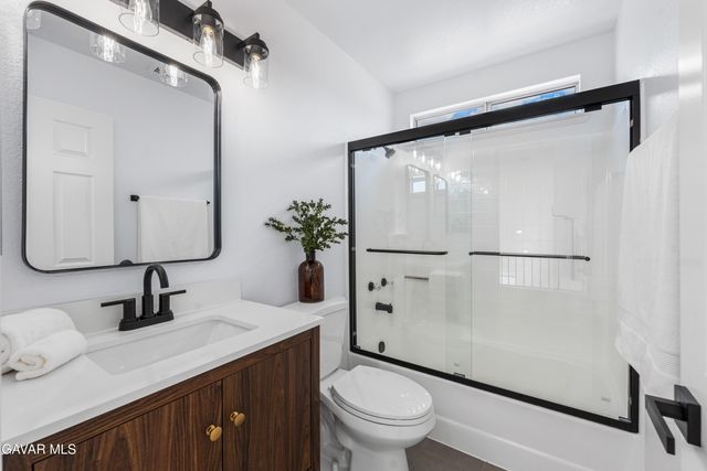 5139 Saint Laurent Place, Palmdale, CA 93552