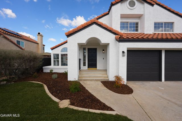 5139 Saint Laurent Place, Palmdale, CA 93552