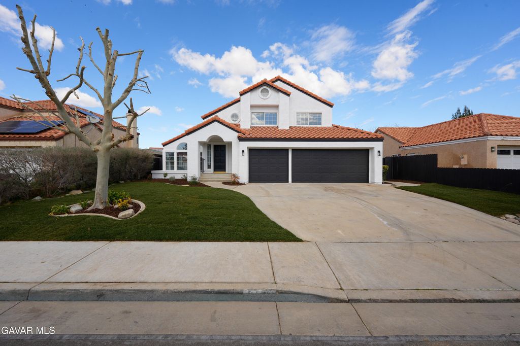 5139 Saint Laurent Place, Palmdale, CA 93552