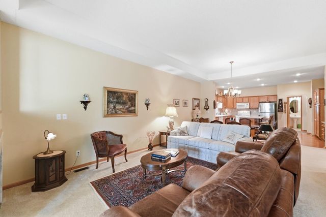 2641 Boulder Way, Burnsville, MN 55337