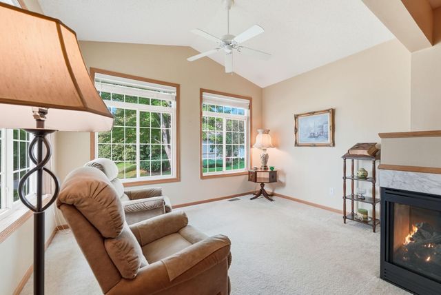 2641 Boulder Way, Burnsville, MN 55337