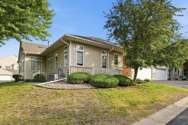 2641 Boulder Way, Burnsville, MN 55337