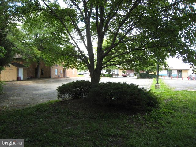 6341 S KINGS HWY S, Alexandria, VA 22306