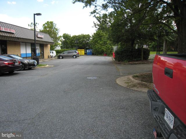 6341 S KINGS HWY S, Alexandria, VA 22306