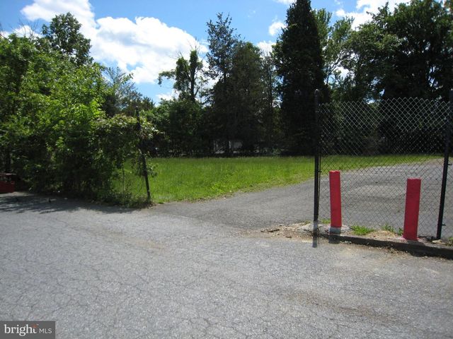 6341 S KINGS HWY S, Alexandria, VA 22306