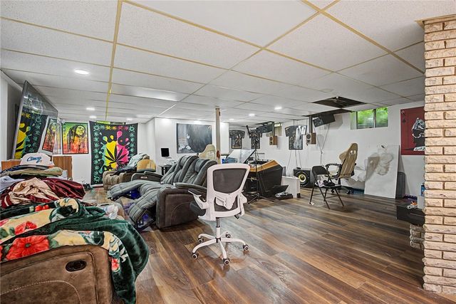 5862 W Wenger Road, Clayton, OH 45315