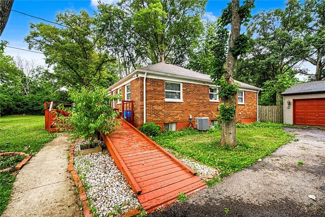 5862 W Wenger Road, Clayton, OH 45315