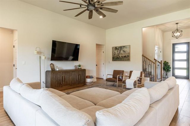 13791 Brook Crossing, Edmond, OK 73025