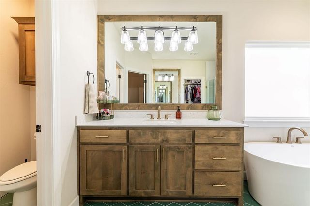 13791 Brook Crossing, Edmond, OK 73025