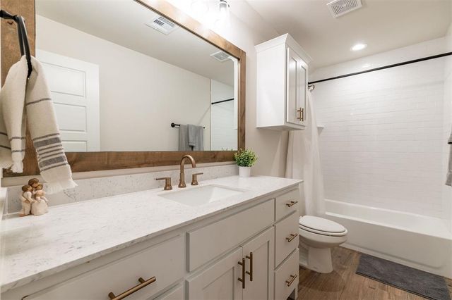 13791 Brook Crossing, Edmond, OK 73025