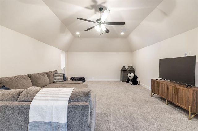 13791 Brook Crossing, Edmond, OK 73025