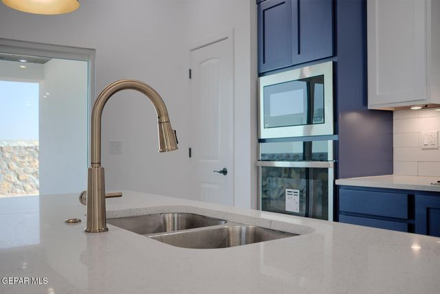 13829 Paseo Del Loma Court, Horizon City, TX 79928