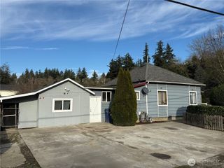 319 E Section Street, Mount Vernon, WA 98273